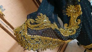 expansive 🔥 daimond work Black &amp; Gold Saree