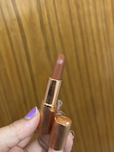 Charlotte Tilbury Kissing Stoned Rose lipstick