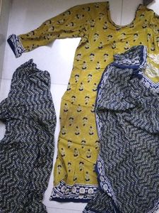 Printed Salwar Kameez Set