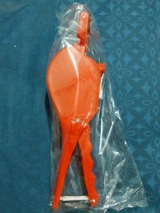 Vegetable Cutter With Peeler Attached (2 In One)