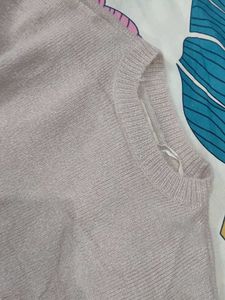 Cozy Knit Pullover Sweater with Shine