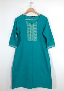 Green Embroidered Kurtas(Women’s)