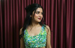 Tropical Print Cropped Tank