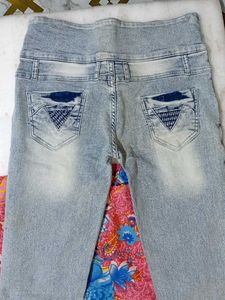 Beautiful New Women Jeans