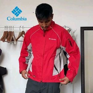 Columbia Titanium Red/Gray Hardshell Ski Jacket