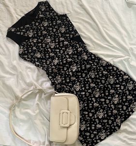Black Bodycon Dress With Long Zipper