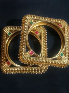 Golden Pearl Bangles - Set of 2