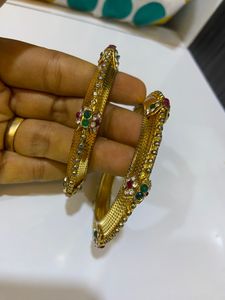 Pair Of 2 Bangles