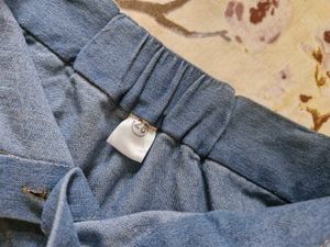 Vintage-Style Denim Midi Skirt
