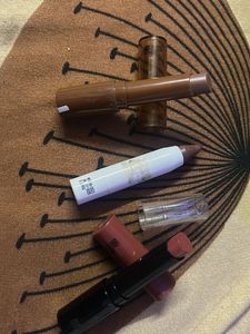 Mixed Lipsticks & Lip Crayons