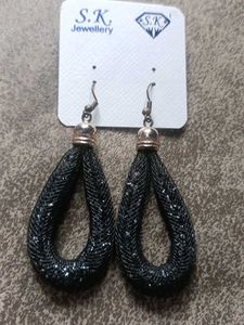 Stylish Black Loop Earrings