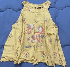 Max Mustard Sleeveless Top With Styled Back