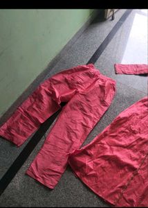 2Elegant Embroidered Kurta Set