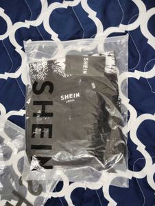 Shein Oversized Cat Graphic T-shirt