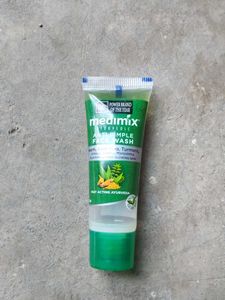 Medimix Anti Pimple Face Wash