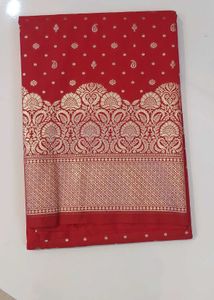 Banarasi Red Buti Saree 💜