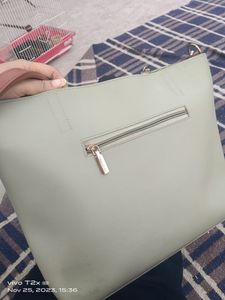 Temptation Women Handbag 👜