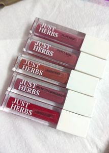 Just Herbs Liquid Lipstick Set