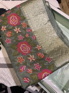 Olive Pink Saree With Blouse