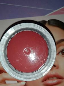 Just Herbs &amp; Glow &amp; Lovely Makeup Bundle