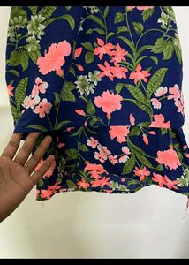 floral top
