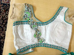 Lenhga Choli