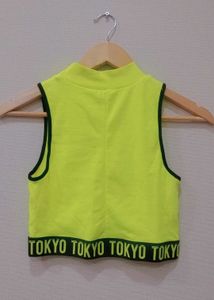GREEN CROP TOP