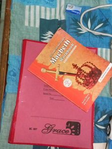Brand New Macbeth Text Book And Free Clipper File
