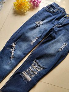 Torned Ladies Jeans 💙🤍