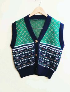 Green half sweater Size-40