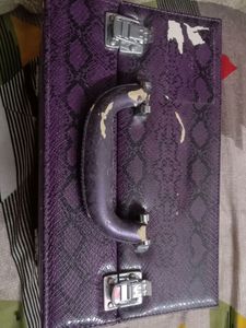 Vanity storage kit