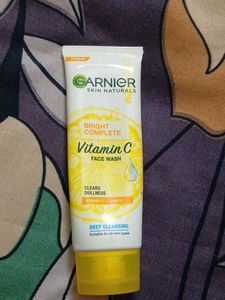 Garnier Vitamin C Face Wash