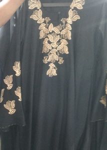 I Am Selling Abaya