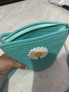 Daisy Crossbody Bag