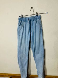 Denim  Jeans For Girls Size 26-28 Straight Fi