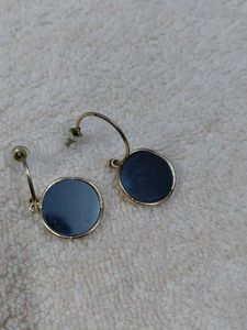Earrings Round