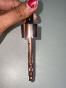 Makeup Revolution Liquid Highlighter -Rose Gold