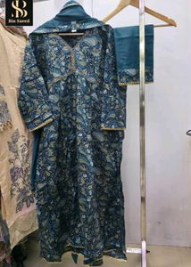 Elegant Printed Kurta Set