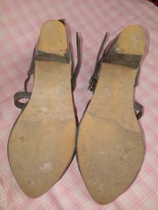 Women&#39;s Black Heel