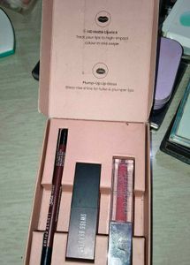 Swiss Beauty Lip Kit