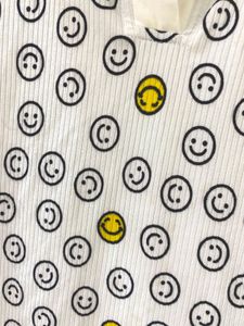 Smiley Face Print Collared Crop Top