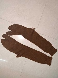 Brown Split-Toe Socks