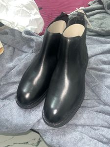 Leather Chelsea Boots