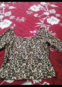 Chic Animal Print Top