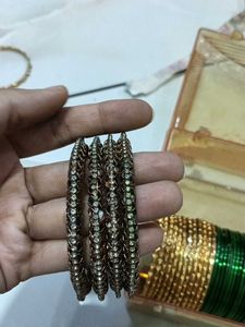 Bangles Combo With Box