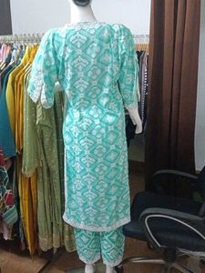 Lace Worked Kurti With Pant
