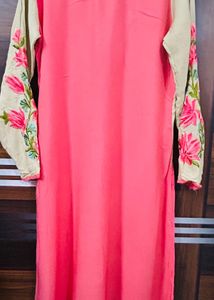 Floral Embroidered Kurta