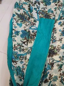 Floral Pattern seagreen georgette saree
