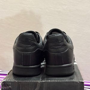 Adidas Stan Smith - Classic Style Sneakers