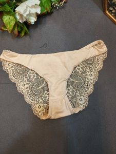 Lace Detail Briefs